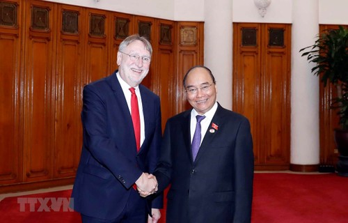 Prime Minister receives Chairman of EP’s International Trade Committee - ảnh 1