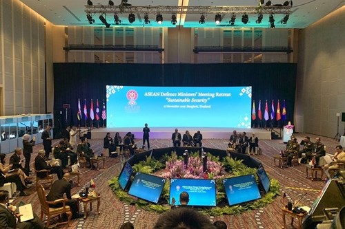 East Sea issue debated at ASEAN Defense Ministers’ Meeting - ảnh 1