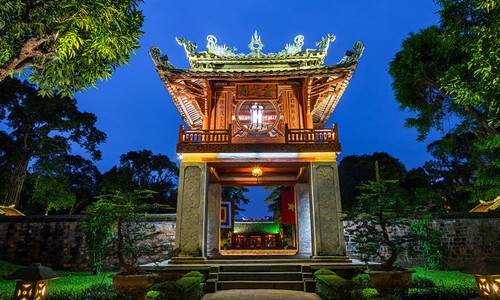 Iconic Vietnamese symbols to grace Japanese time piece - ảnh 1