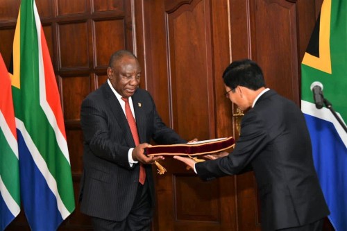 South African President hopes to strengthen ties with Vietnam - ảnh 1