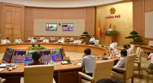 PM commits all possible support to HCM City in COVID-19 fight - ảnh 1