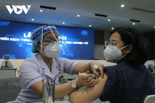 Vaccine diplomacy – Vietnam’s achievements in 1st half of 2021 - ảnh 3
