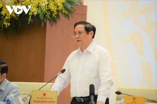 PM urges for fine-tuning institutions  - ảnh 1