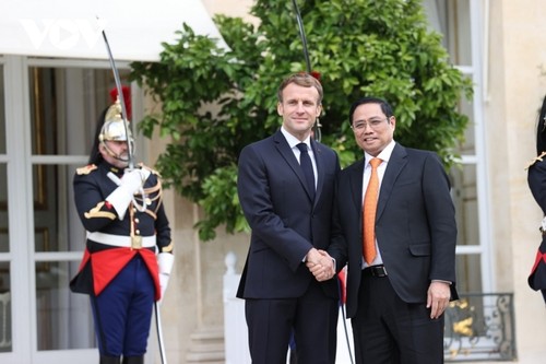 Prime Minister’s Europe trip opens new cooperation prospects - ảnh 2
