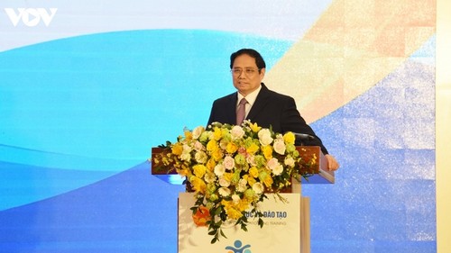 PM highlights importance of improving health care for children - ảnh 1