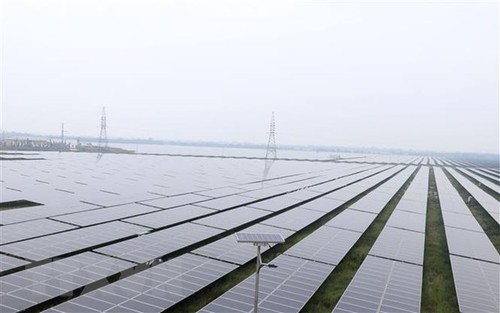 Vietnam – a bright spot in clean energy development - ảnh 1