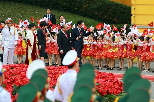 Abe Shinzo – A great friend of the Vietnamese people - ảnh 2