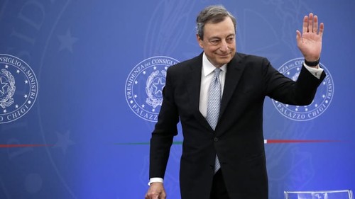 Italian PM Mario Draghi quits after failing to revive his coalition government - ảnh 1
