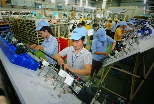 8.9 billion USD worth of FDI poured into Vietnam in 4 months - ảnh 1