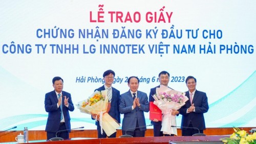 LG Group injects additional 1 billion USD into Hai Phong factory - ảnh 1