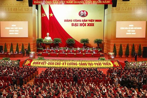 13th Party Central Committee’s mid-term achievements in cadre work - ảnh 1