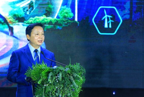 Businesses urged to lead the way in creating sustainable development in green production - ảnh 1