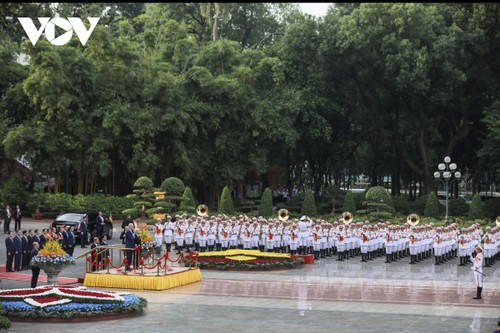 Vietnam, US establish Comprehensive Strategic Partnership for peace, cooperation, development - ảnh 1