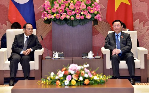 Chủ tịch Quốc hội Vương Đình Huệ tiếp Phó chủ tịch nước Lào - ảnh 2