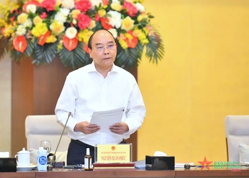 Tiếp tục phát huy quyền làm chủ nhân dân trong xây dựng nhà nước pháp quyền XHCN Việt Nam - ảnh 1