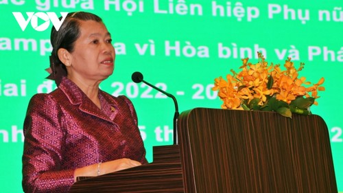 Hội Phụ nữ Việt Nam - Campuchia ký thỏa thuận hợp tác song phương - ảnh 2