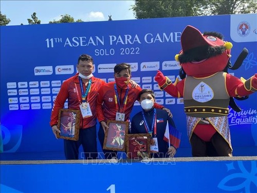 Việt Nam giành thêm 5 huy chương vàng ở môn bơi - ảnh 1