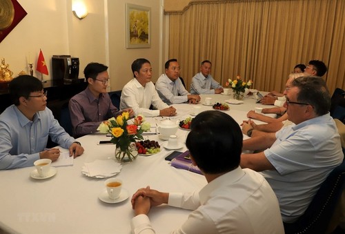 Việt Nam - Anh tăng cường hợp tác trong lĩnh vực chống biến đổi khí hậu - ảnh 2