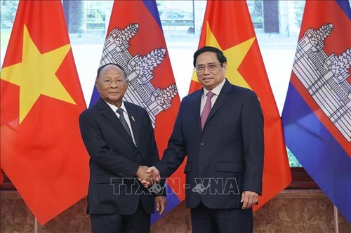Thủ tướng Phạm Minh Chính tiếp Chủ tịch quốc hội Campuchia Samdech Heng Samrin - ảnh 1