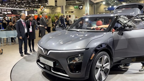 VinFast trình làng 4 mẫu ô tô điện tại Paris Motor Show 2022 - ảnh 1