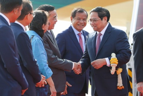 Thủ tướng Phạm Minh Chính bắt đầu thăm chính thức Vương quốc Campuchia - ảnh 1