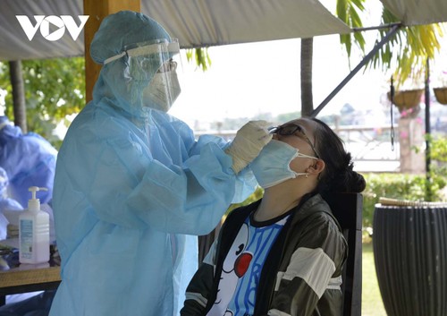 Việt Nam đã tiêm gần 262,4 triệu liều vaccine ngừa COVID-19 - ảnh 1