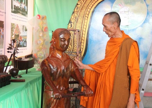 Bảo tàng Văn hóa dân tộc Khmer Trà Vinh đón gần 9.000 lượt khách dịp lễ hội Ok Om Bok - ảnh 1