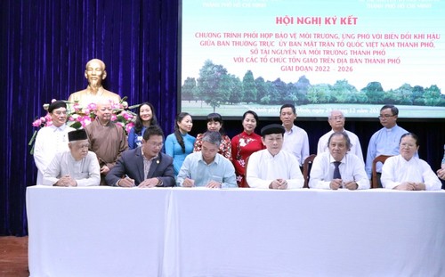 33 tổ chức tôn giáo ở thành phố Hồ Chí Minh ký kết bảo vệ môi trường - ảnh 1