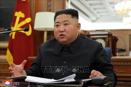 朝鲜劳动党中央军委会举行会议 讨论重要问题 - ảnh 1