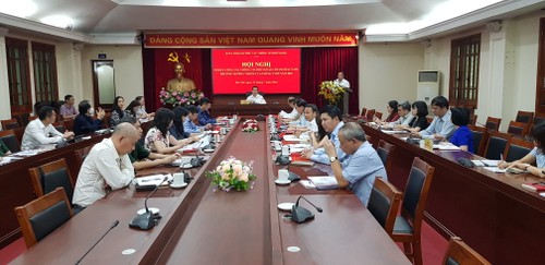 提高对外信息工作效果  推介越南国家形象  加强与旅外越侨的沟通 - ảnh 1