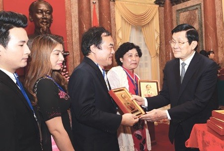 President Truong Tan Sang hails contribution of SMEs  - ảnh 1