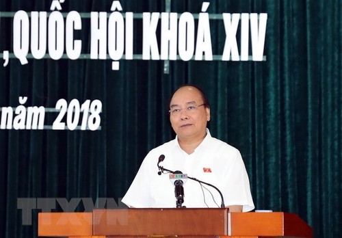 PM eases voters’ concern over burning issues  - ảnh 1