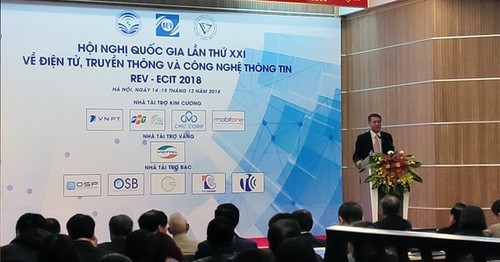 Vietnam’s IT sector seeks ways to develop in Industry 4.0  - ảnh 1