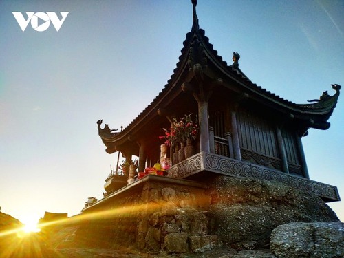 Yen Tu Mountain - a popular autumn travel destination - ảnh 9