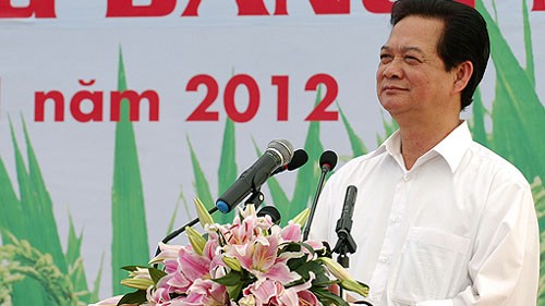Primer vietnamita inaugura importantes obras de infraestructura en el Sur  - ảnh 1