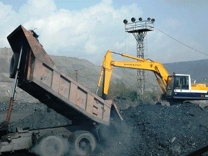 Vietnam fomenta industria minera en exposición Mining 2012 - ảnh 1