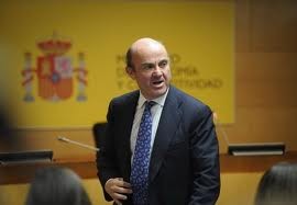 Gobierno de España aprueba nuevas medidas para reducir déficit presupuestario - ảnh 1