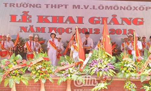 20 millones de alumnos vietnamitas inician el nuevo año académico  - ảnh 6
