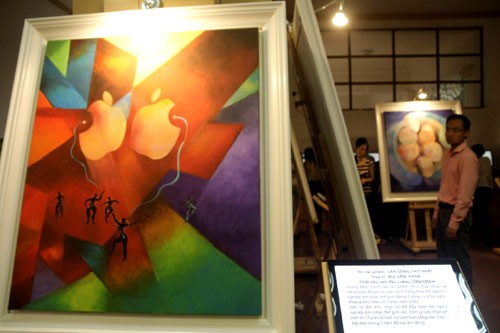 "Pensar diferente": Exposición en Hanoi sobre Steve Jobs - ảnh 3