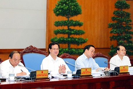 Gobierno vietnamita celebra su reunión ordinaria - ảnh 1