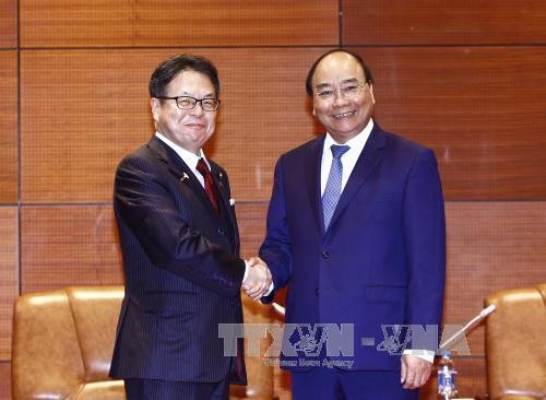 Premier vietnamita recibe a funcionarios de algunas economías miembros de APEC - ảnh 1