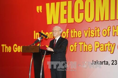 Líder partidista vietnamita confía en nuevas perspectivas de cooperación comercial con Indonesia  - ảnh 1
