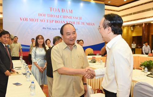 Vietnam favorece el desarrollo de la economía privada  - ảnh 1