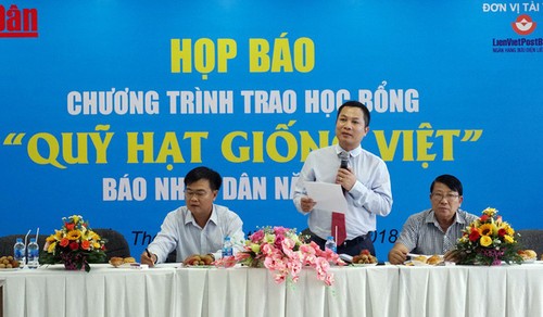 Localidades vietnamitas preparan buenas condiciones para el nuevo año académico  - ảnh 1