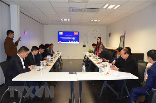 Localidad vietnamita busca oportunidades de cooperación e inversión en Francia  - ảnh 1