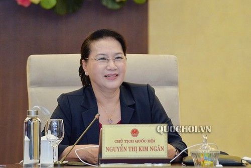 Líder parlamentaria vietnamita urge a implementar objetivos de desarrollo socioeconómico a tiempo  - ảnh 1