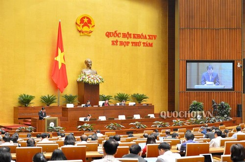 Asamblea Nacional de Vietnam debate Ley de Fuerzas de Reserva - ảnh 1