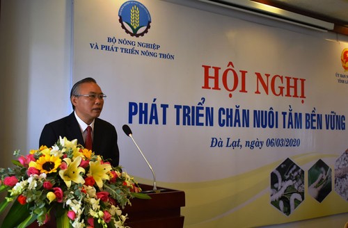 Vietnam por promover la sericicultura hacia un desarrollo sostenible - ảnh 1