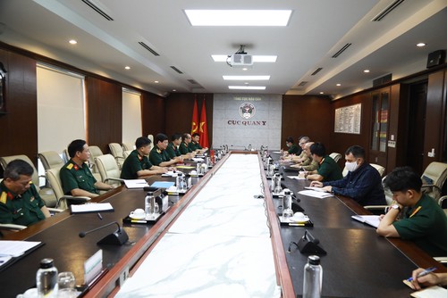 Vietnam y Cuba fortalecen la cooperación médico-militar en la lucha contra covid-19 - ảnh 1