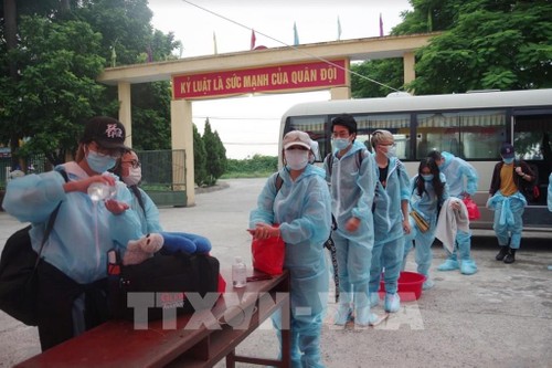  Vietnam entra en el 59 día consecutivo sin infecciones del covid-19 en la comunidad - ảnh 1